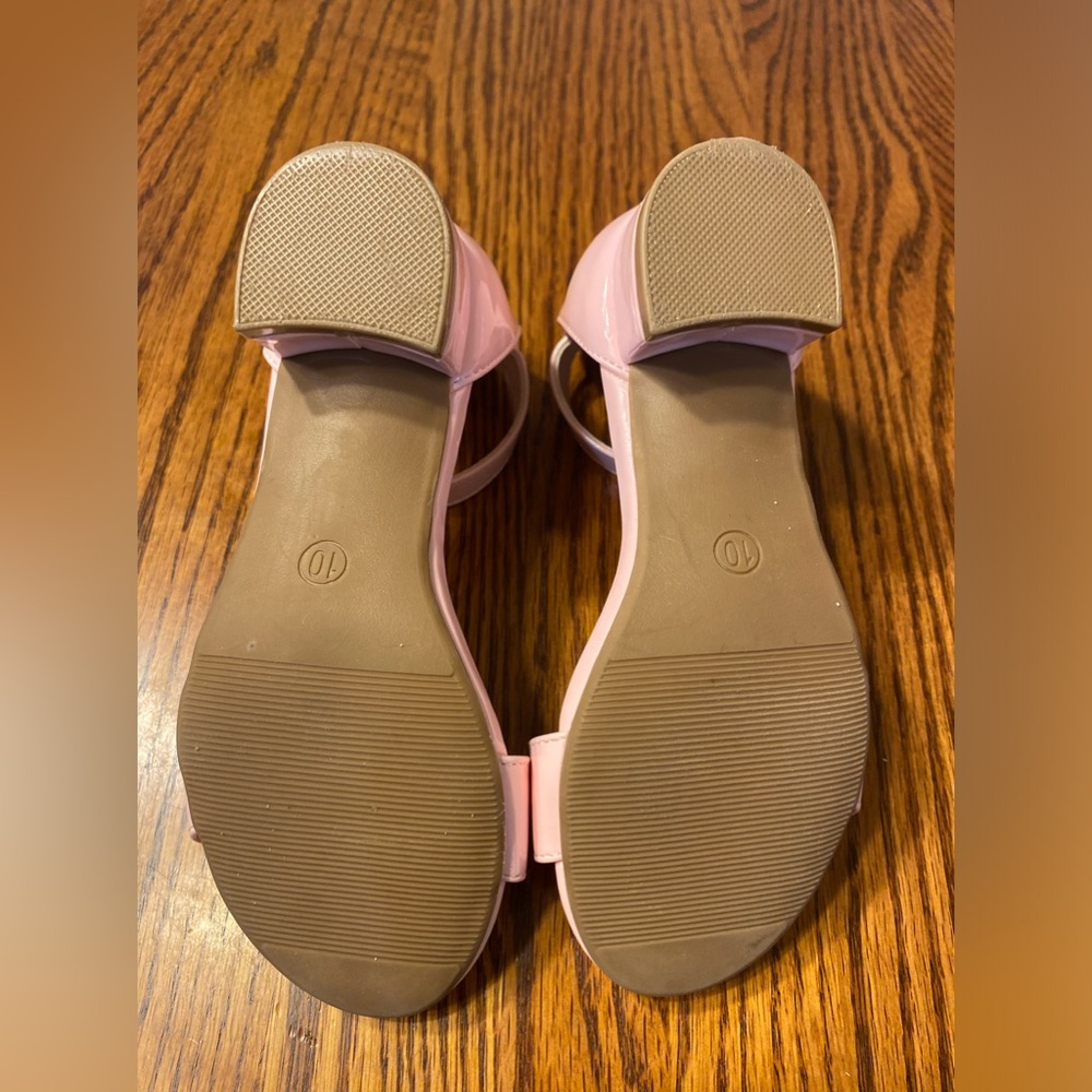 Dufannie Girls Size 10 Light Pink Low Heel Dress Ankle Strap Sandals Shoes - Picture 7 of 7